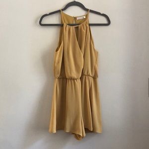 gold romper ☀️
